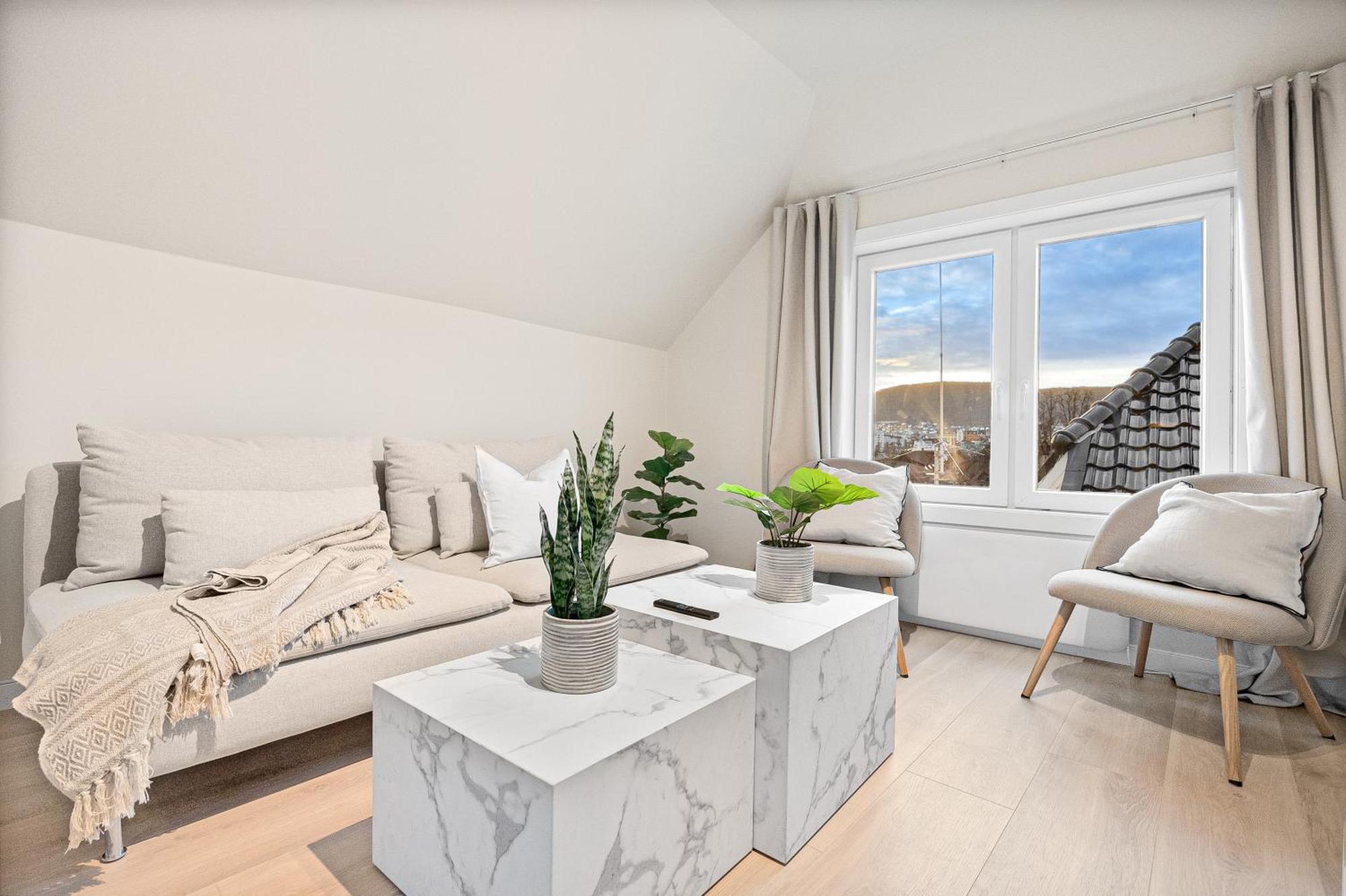 View To Bryggen - Renovated Dec 24 - Historic Cobblestone Street Appartement Bergen Buitenkant foto